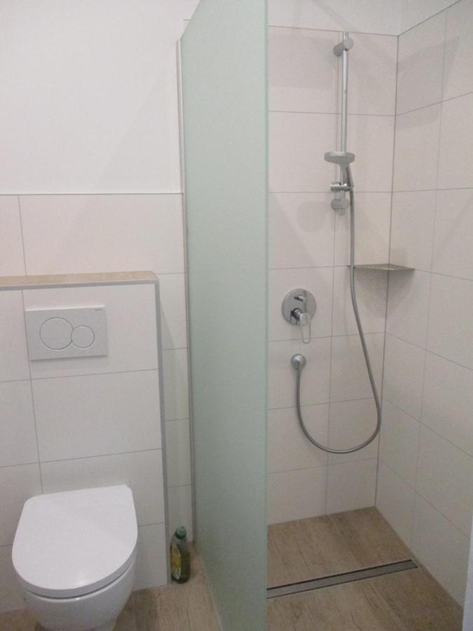 Apartment Am Apfelbaum Reutlingen Extérieur photo